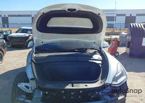 2024 Tesla Model Y Long Range Dual Motor All-Wheel Drive/Rwd from USA, damaged, VIN 7SAYGDED5RF095433